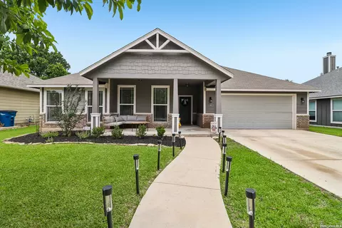 538 Melissa Ln, New Braunfels, TX 78130