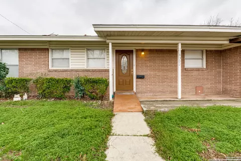 4302 Waikiki Dr, San Antonio, TX 78218