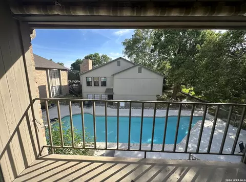 7711 Callaghan Rd #404, San Antonio, TX 78229