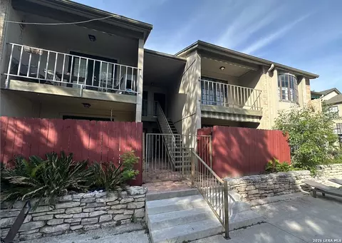 7711 Callaghan Rd #404, San Antonio, TX 78229