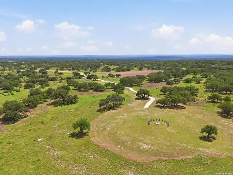 185 Acres Fm 3351 N, Boerne, TX 78006