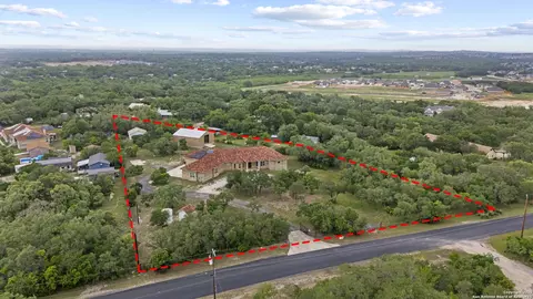13439 Sunnyview Trl, San Antonio, TX 78253