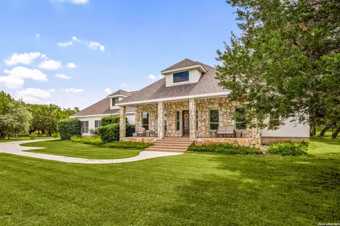 2628 Wild Cat Roost, New Braunfels, TX 78132