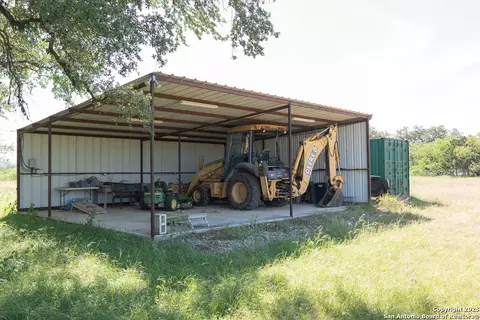 Other - 173 Pvt Rd 3820, Utopia, TX 78884 photo 3 of 10