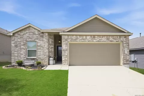 5432 Cloves Cv, Saint Hedwig, TX 78152