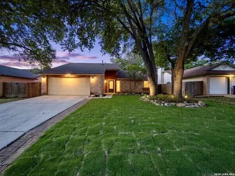 9475 Brushy Pt, San Antonio, TX 78250