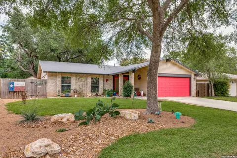 8310 Babe Ruth, San Antonio, TX 78240