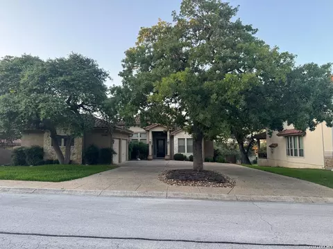 25346 Estancia Cir, San Antonio, TX 78260
