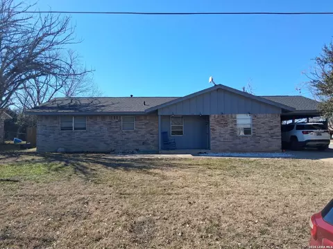 902 Georgetown, Lampasas, TX 76550