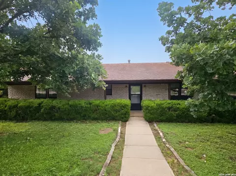 306 Ranchero Rd, Kerrville, TX 78028