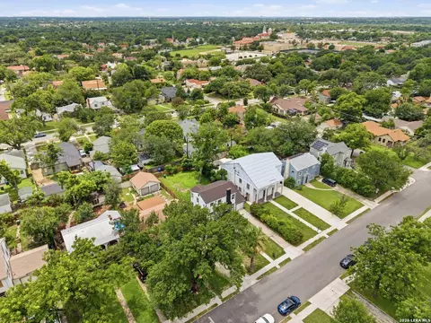 246 Quentin Dr, San Antonio, TX 78201