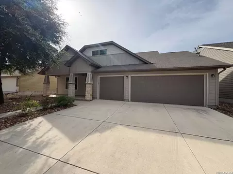 821 Wall St, New Braunfels, TX 78130