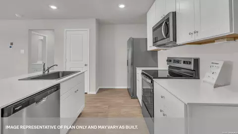 Kitchen - 406 Wild Goose Dr, Luling, TX 78648 photo 1 of 3
