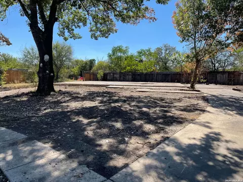 6003 Stillwater St, San Antonio, TX 78238