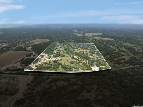 4125 County Road 251, Hondo, TX 78861