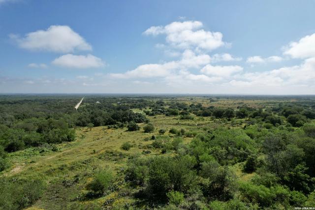 22048 Us Highway 281 S, San Antonio, TX 78264