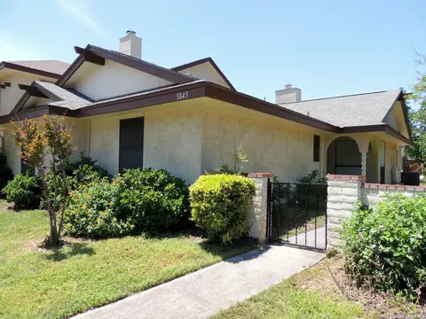 5845 Royal Bnd, San Antonio, TX 78239