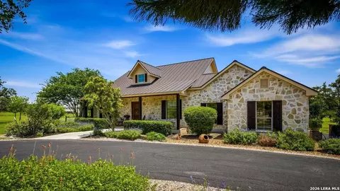 340 Marvil Lee, Boerne, TX 78006