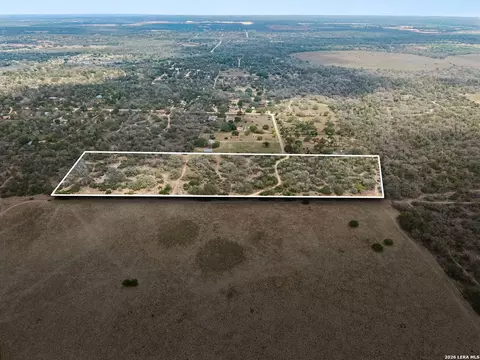 174 Adcock Ln, Somerset, TX 78069