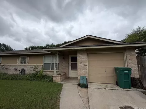 7514 Sage Oak St, Live Oak, TX 78233