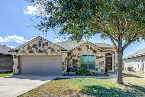 305 Teron Dr, San Marcos, TX 78666