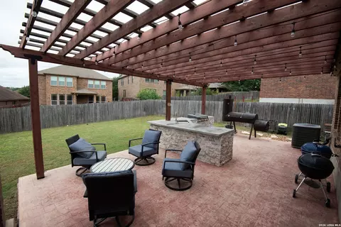 21207 Leslie Carson, San Antonio, TX 78258