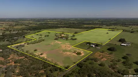 13587 Us Highway 87 S, Adkins, TX 78101