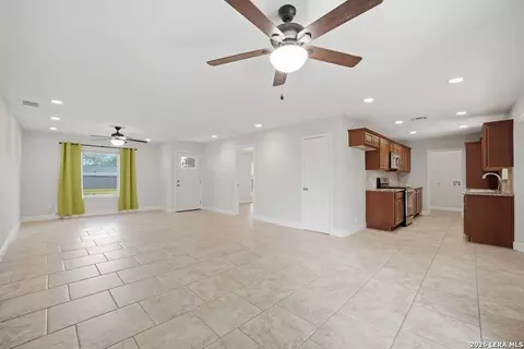 14331 Brangus, San Antonio, TX 78247