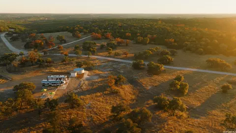 305 Wilson Ranch Rd W, Hunt, TX 78024