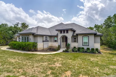 356 Warbler, Spring Branch, TX 78070