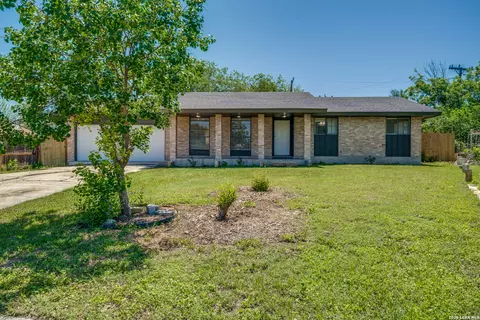 4240 Chestnuthill Dr, San Antonio, TX 78218
