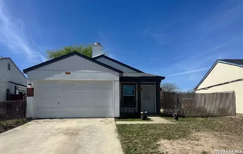 8719 Port Of Call Dr, San Antonio, TX 78242