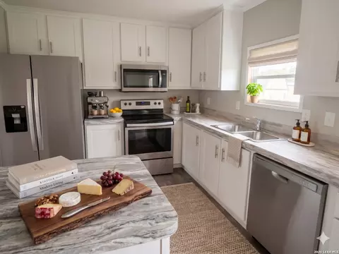 102 Rosemary Loop, New Braunfels, TX 78130