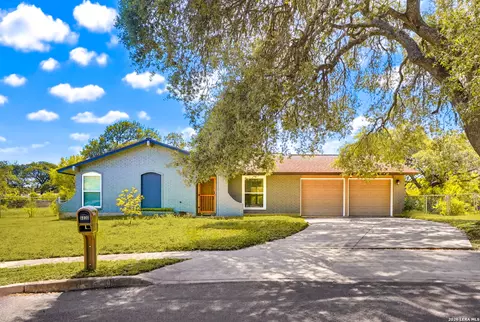 6030 Rainmaker St, San Antonio, TX 78238