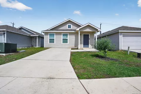 7902 Serro Medina, San Antonio, TX 78252