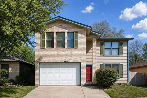 9923 Misty Plain Dr, San Antonio, TX 78245