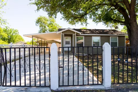 1412 Whitman Ave, San Antonio, TX 78211