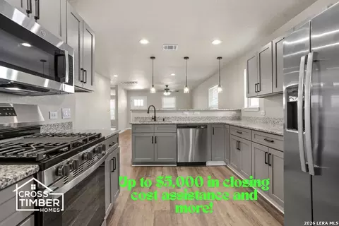 4715 Vaquero Crk, Von Ormy, TX 78073