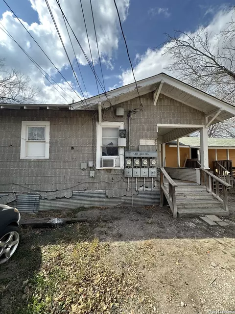 418 Bristol, San Antonio, TX 78214
