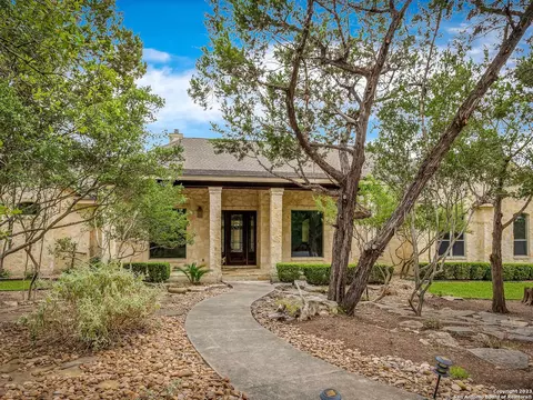 104 Auburn Xing, Boerne, TX 78006