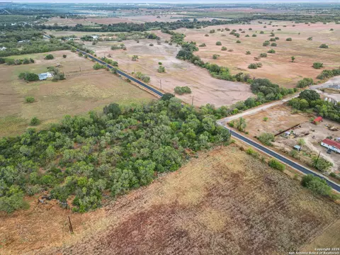 000 Tbd Jackel Rd, Von Ormy, TX 78073 photo 4