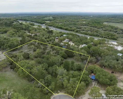 1590 Sandy Hl, Bulverde, TX 78163