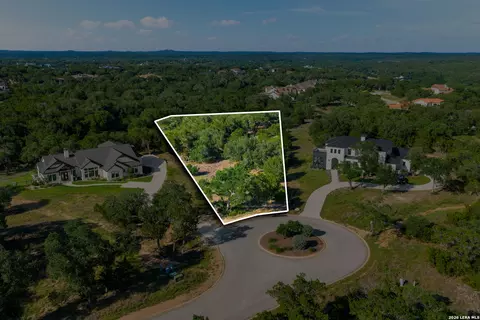 9 Ledgestone Trl, Boerne, TX 78006