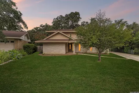 720 Indigo St, San Antonio, TX 78216