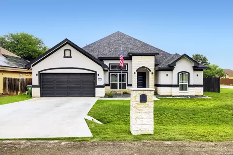 15710 Fair Ln, Selma, TX 78154