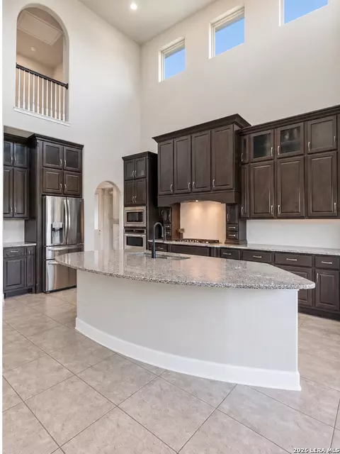 Kitchen - 18806 Canyon View Pass, Helotes, TX 78023 photo 1 of 3