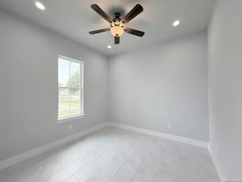 Bedroom - 165 E Short Meadow Dr, Lytle, TX 78052 photo 2 of 4