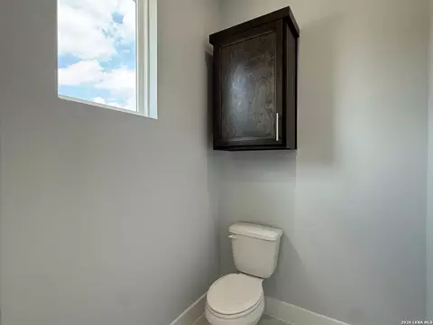 Bath - 165 E Short Meadow Dr, Lytle, TX 78052 photo 12 of 12