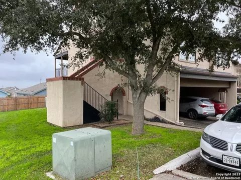 6100 Woodlake Pkwy #601, San Antonio, TX 78244