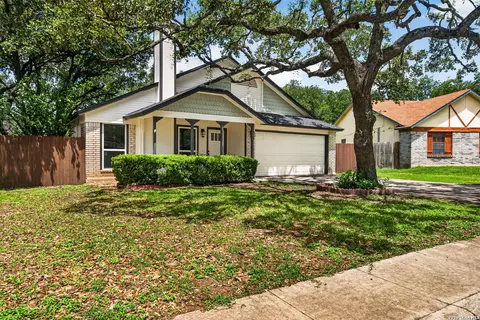 7207 Webbwood Way, San Antonio, TX 78250